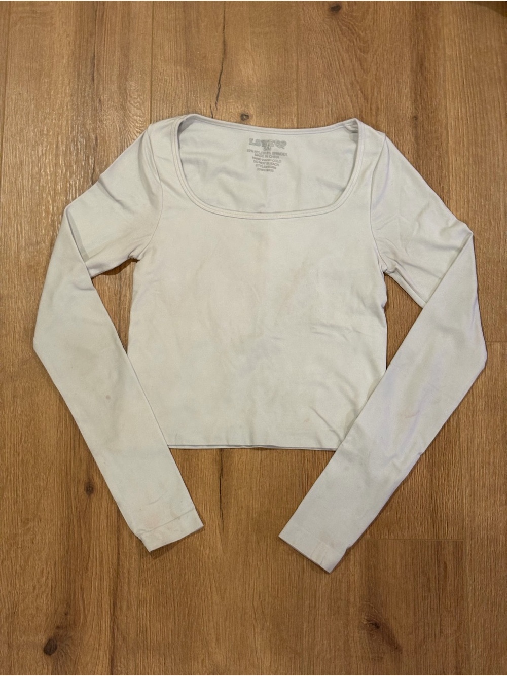Love83 White Long Sleeve Scoop Crop Top